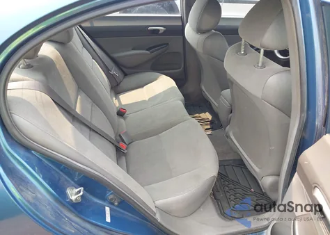 2008 Honda Civic Lx z USA, uszkodzony, nr VIN 1HGFA16518L069968